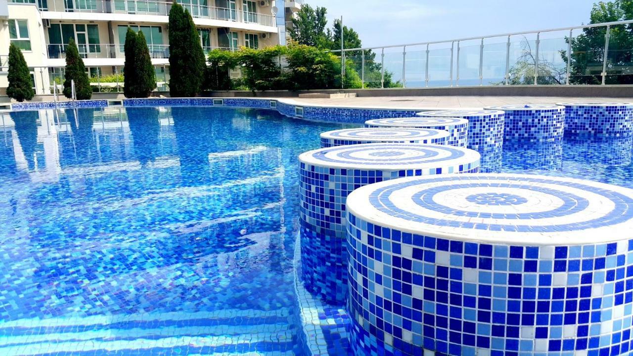 Silver Beach Delux Apartments Bjala Eksteriør bilde